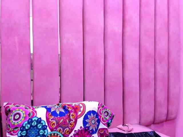 DulceeCherry webcam