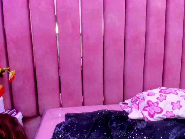 DulceeCherry webcam