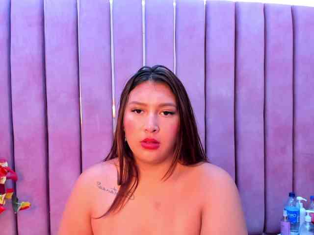 DulceeCherry webcam