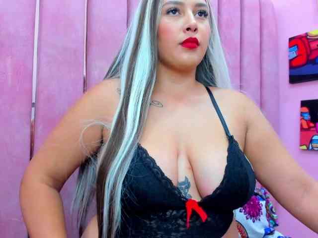 DulceeCherry webcam