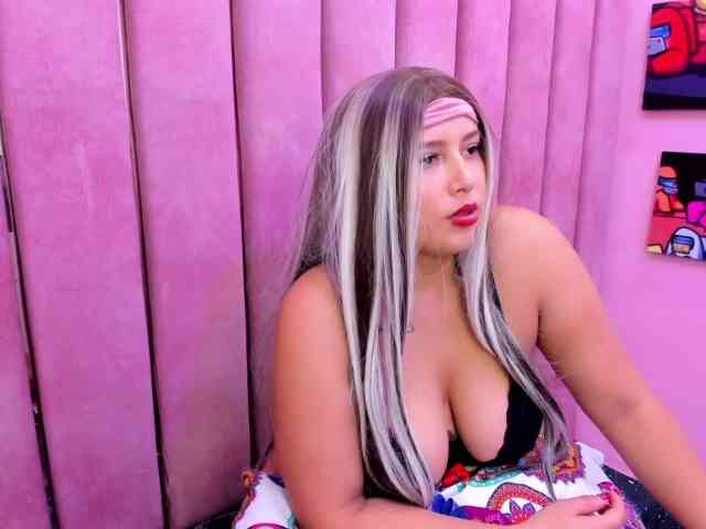 DulceeCherry webcam