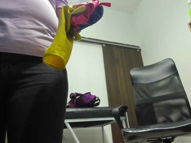 LeilaSmith live cam on BongaCams