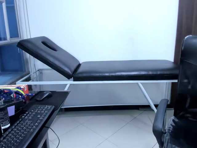 LeilaSmith live cam on BongaCams