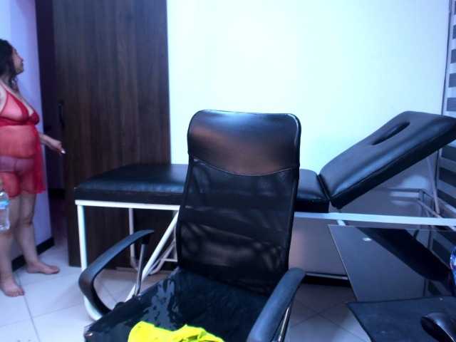 LeilaSmith live cam on BongaCams