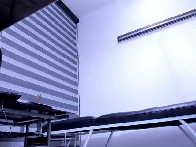 LeilaSmith live cam preview