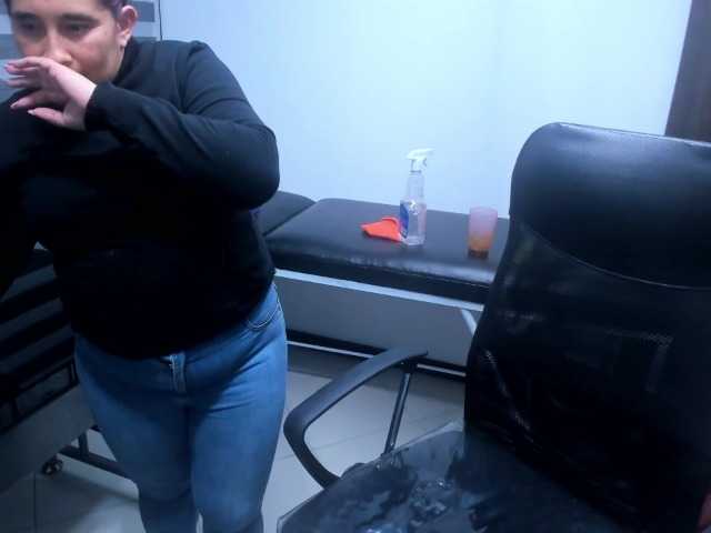 LeilaSmith live cam on BongaCams