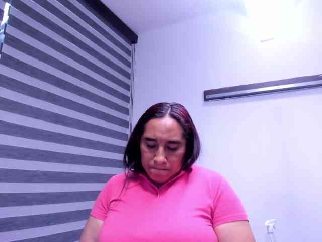 LeilaSmith webcam