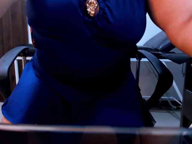 LeilaSmith LeilaSmith