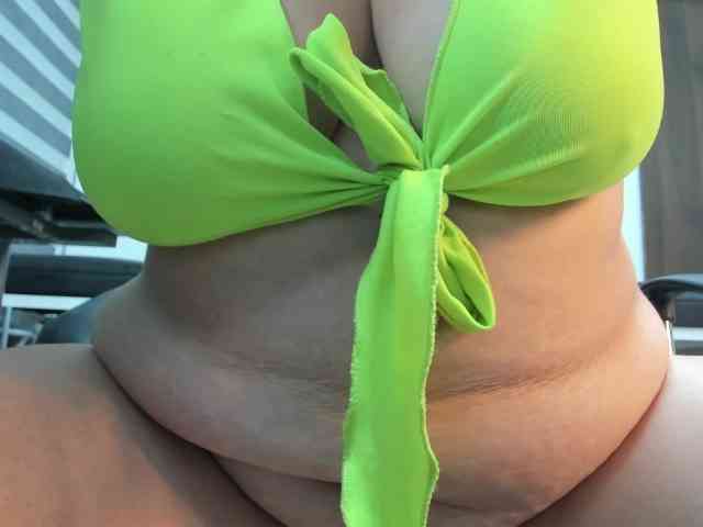 LeilaSmith webcam