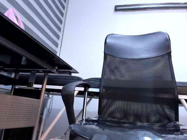 LeilaSmith webcam