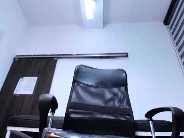 LeilaSmith webcam