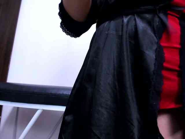LeilaSmith webcam