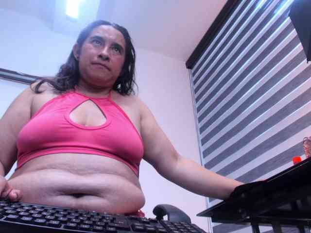 LeilaSmith webcam