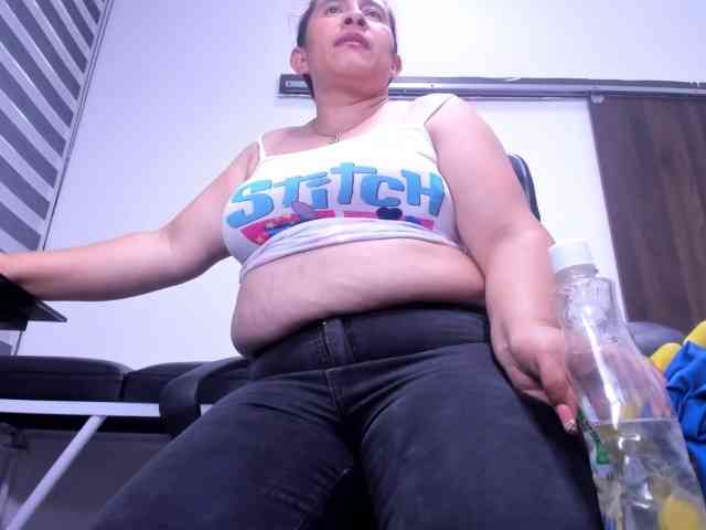 LeilaSmith webcam