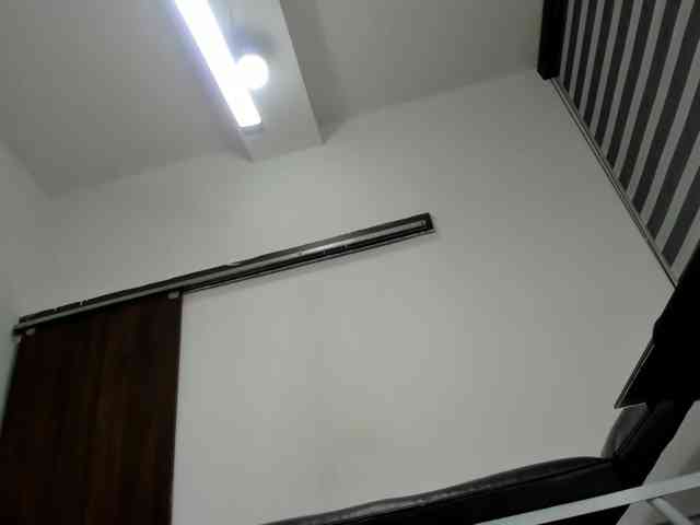 LeilaSmith webcam