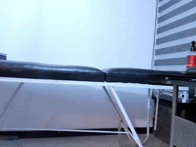LeilaSmith webcam