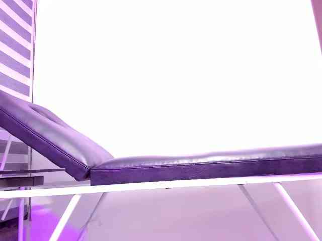 LeilaSmith webcam