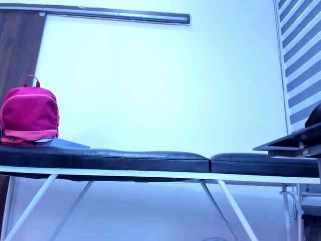 LeilaSmith webcam