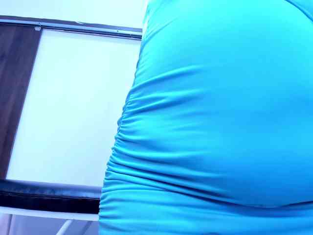 LeilaSmith webcam