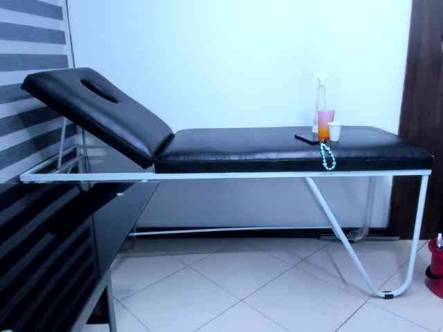 LeilaSmith's webcam live show