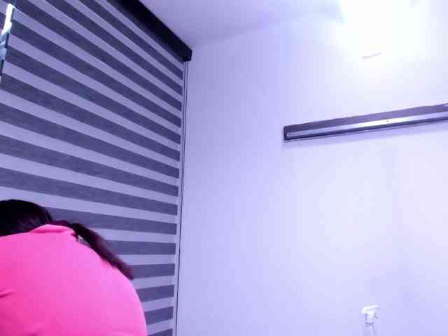 LeilaSmith webcam