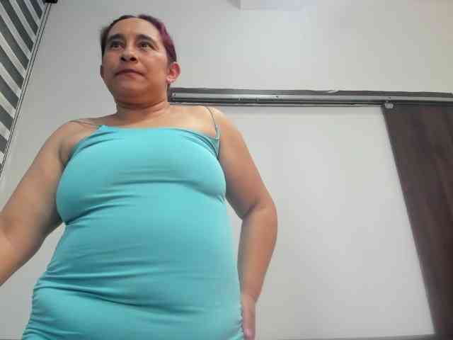LeilaSmith webcam