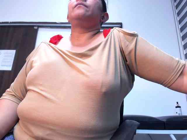 LeilaSmith webcam
