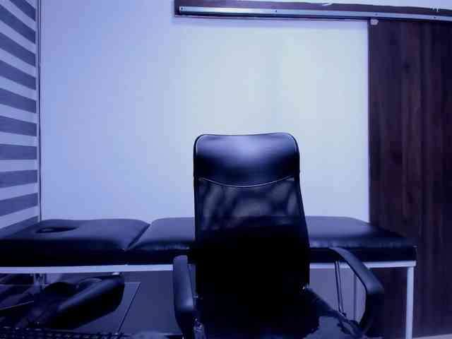 LeilaSmith webcam