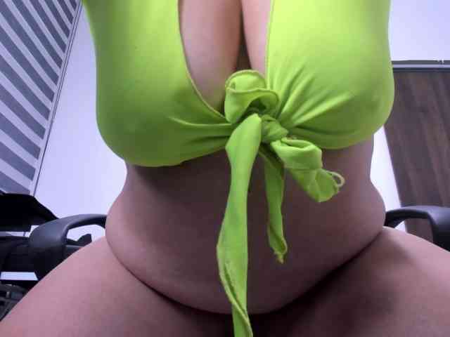 LeilaSmith webcam
