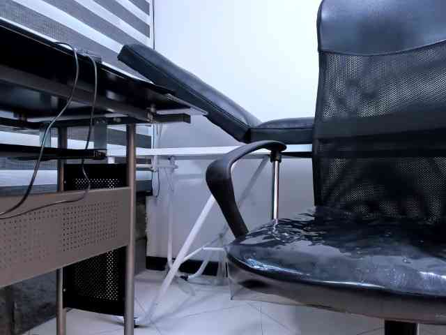LeilaSmith webcam