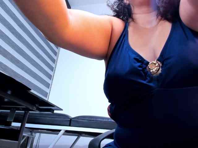 LeilaSmith webcam