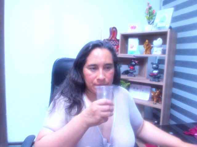 LeilaSmith webcam