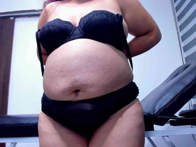 LeilaSmith webcam