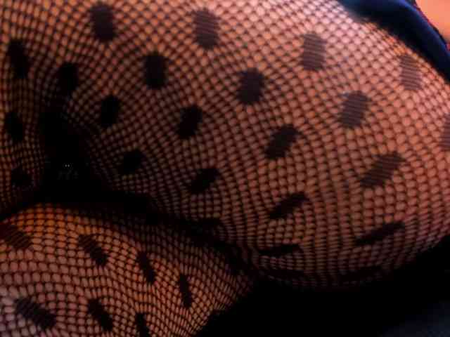 LeilaSmith webcam
