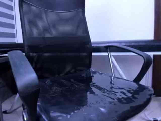 LeilaSmith webcam