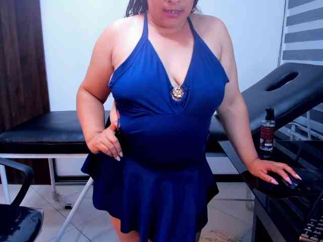 LeilaSmith webcam