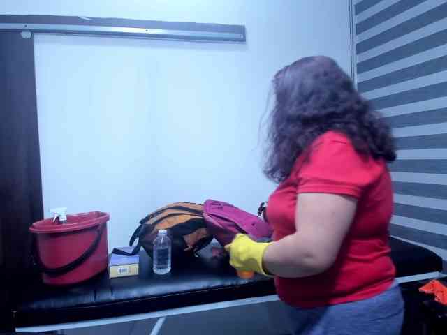 LeilaSmith webcam