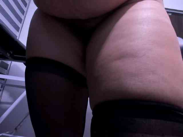 LeilaSmith webcam