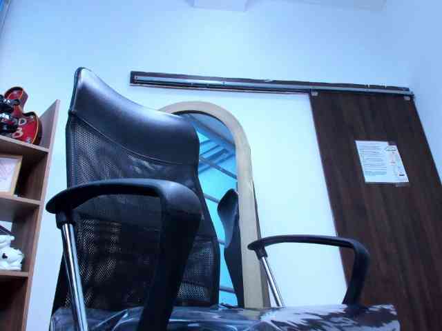 LeilaSmith webcam