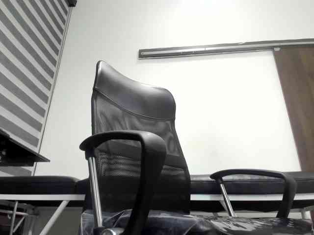 LeilaSmith webcam