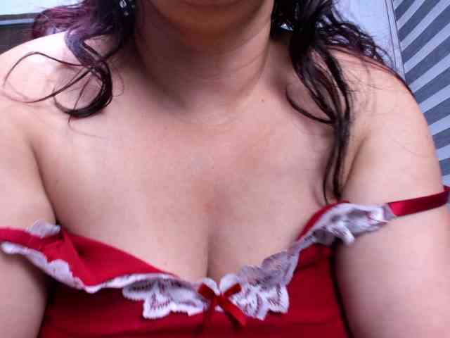 LeilaSmith LeilaSmith