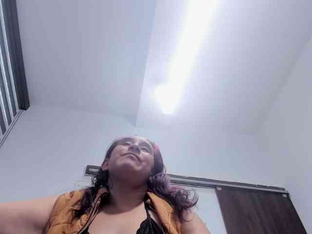 LeilaSmith webcam