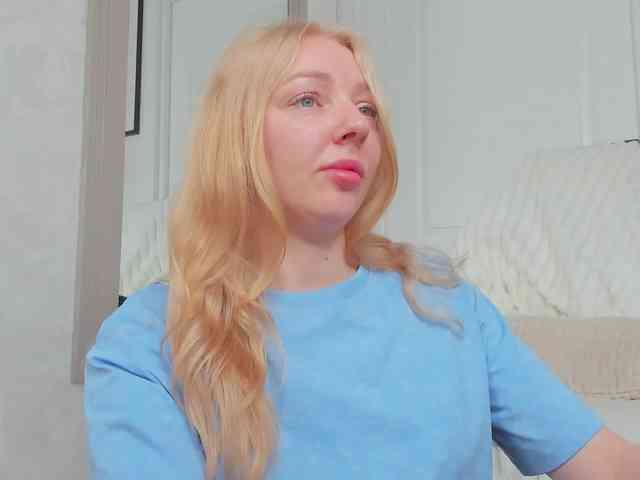 Sundy-Rose webcam