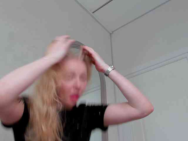 Sundy-Rose webcam