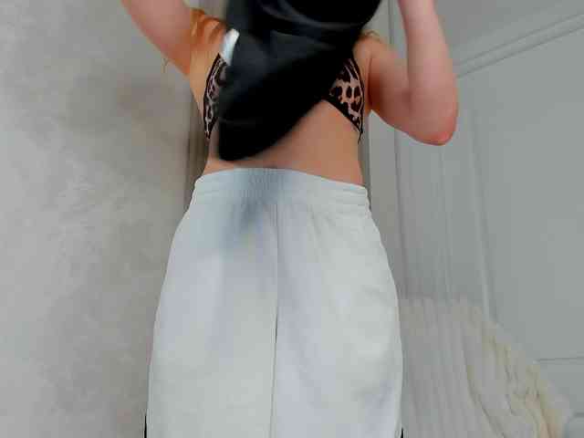 Sundy-Rose webcam