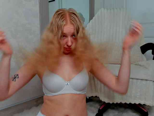 Sundy-Rose webcam