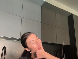 LunaDesire Porn Show