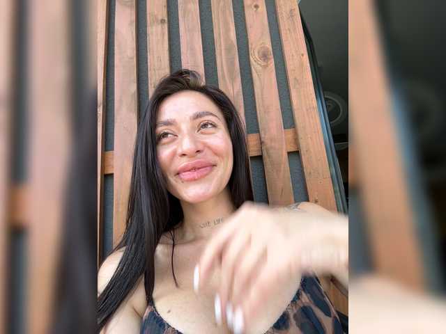 LunaDesire live cam on BongaCams