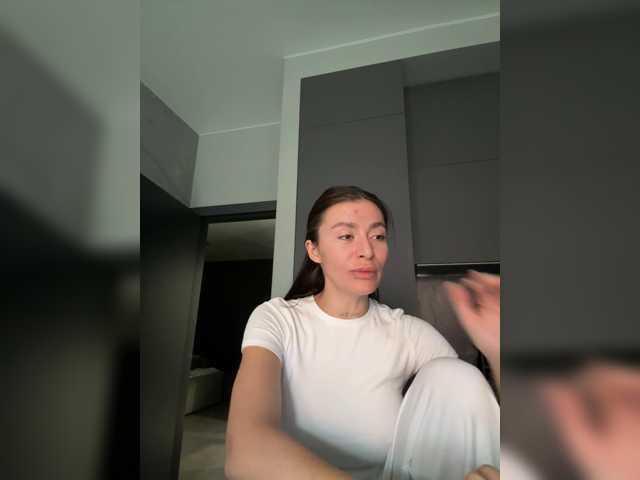 LunaDesire, live now on BongaCams
