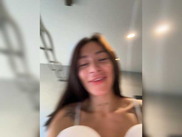 LunaDesire live cam on BongaCams